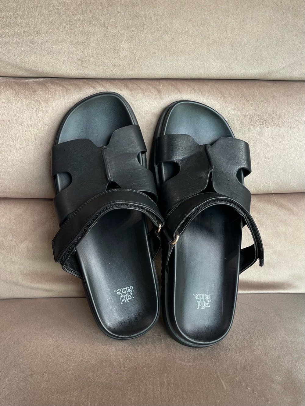 Target Black Slides